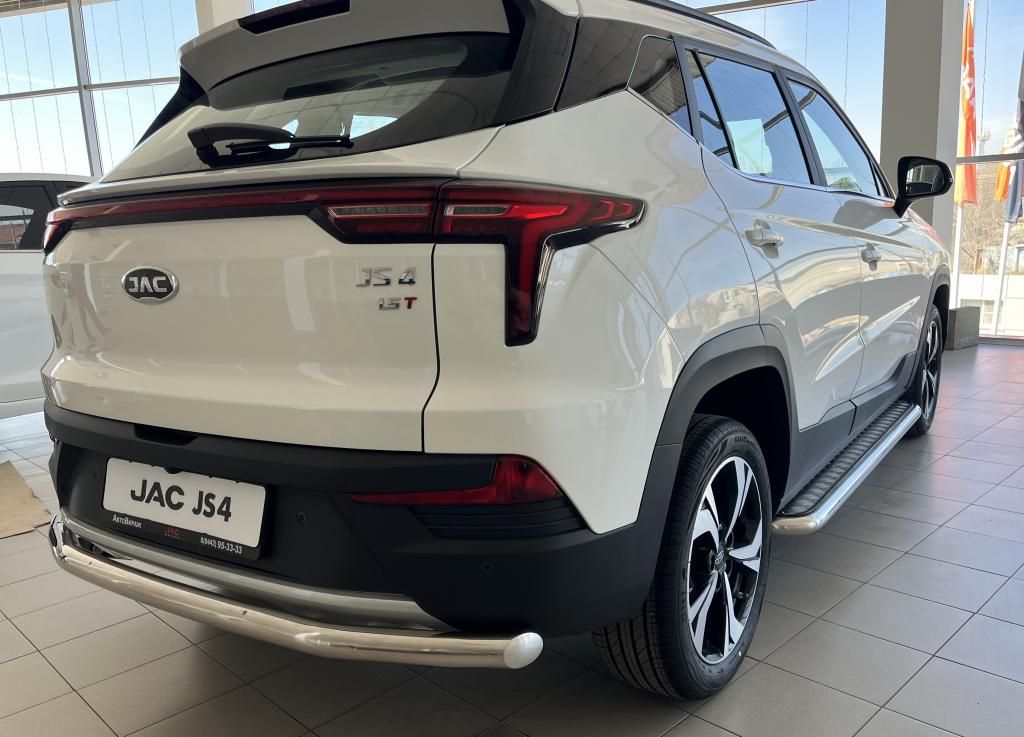 Защита заднего бампера 60мм