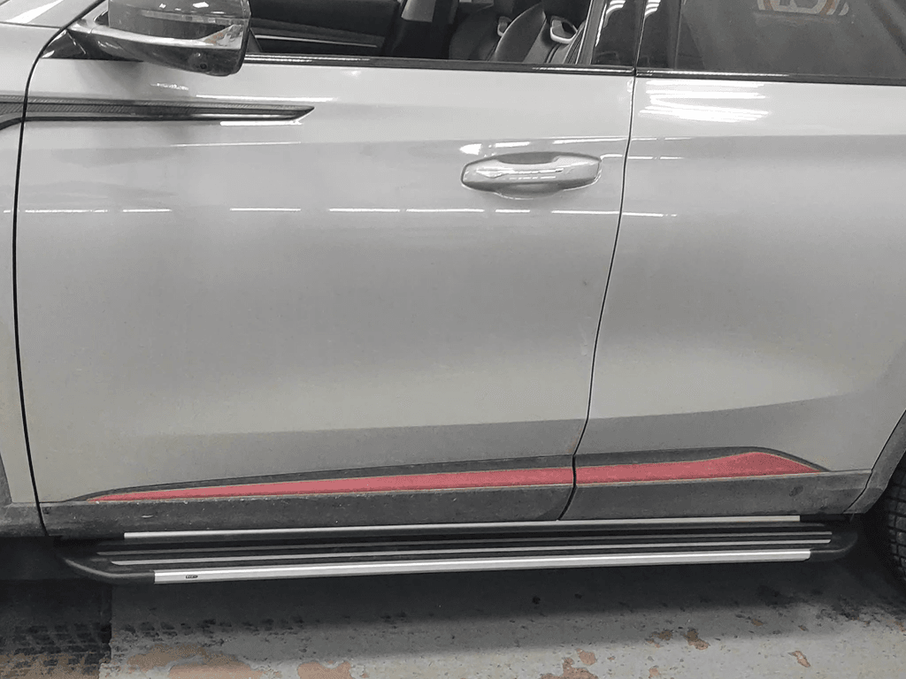 Пороги алюминиевые "Slim Line Silver" 1720 мм