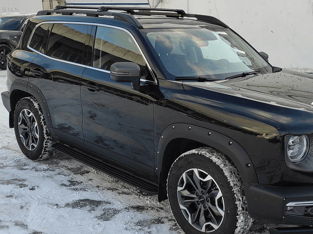 Пороги алюминиевые "Slim Line Black" 1820 мм на Haval Dargo