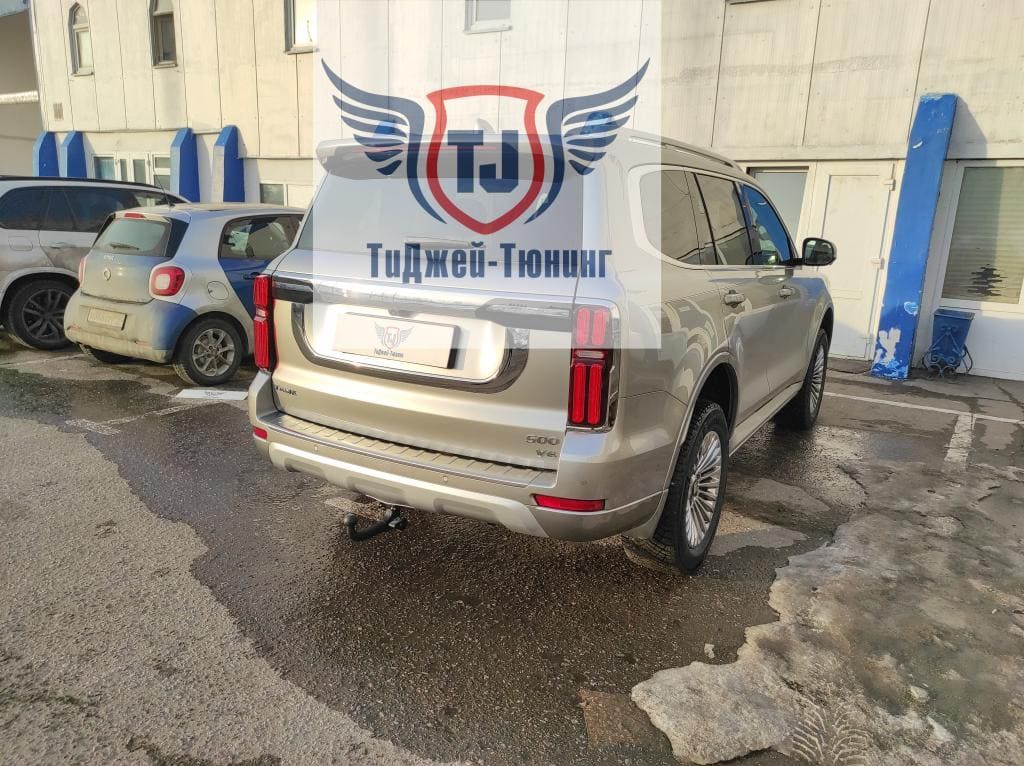 Фаркоп быстросъёмный, запирается на ключ, нагрузка - 75/2500кг на Танк 500