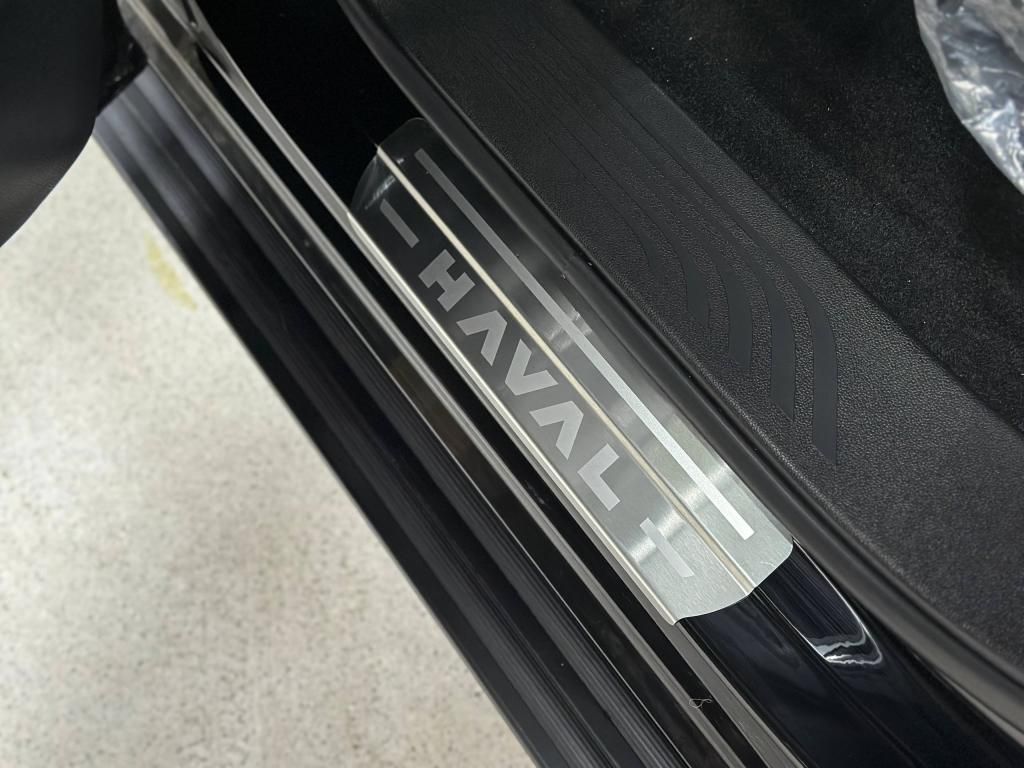 Накладки на пороги (лист шлифованный надпись HAVAL) 4шт