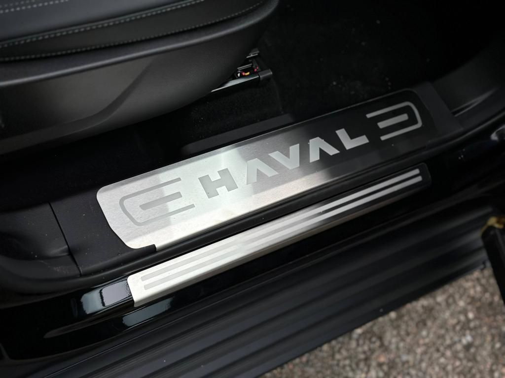 Накладки на пластиковые пороги (лист шлифованный надпись Haval) 2шт